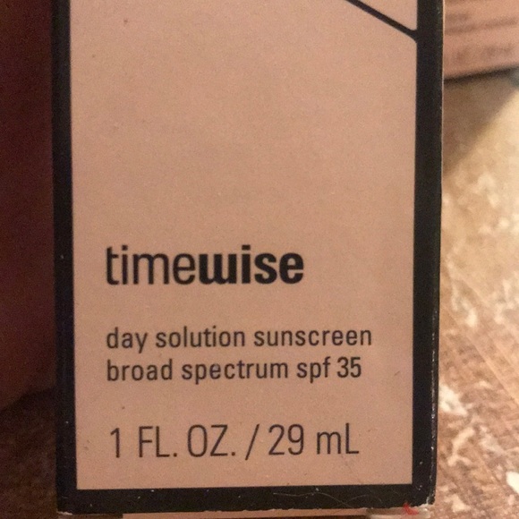 Mary Kay Age fighting combination ✨ - Picture 4 of 5